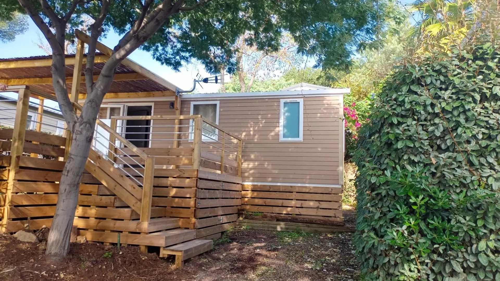 Mobilhome Neuf A Camping Domaine L'Ile D'Or A Saint Raphael 0*, Saint-Raphael (Var) France