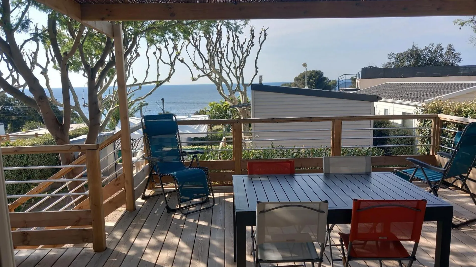 Mobilhome Neuf A Camping Domaine L'Ile D'Or A Saint Raphael