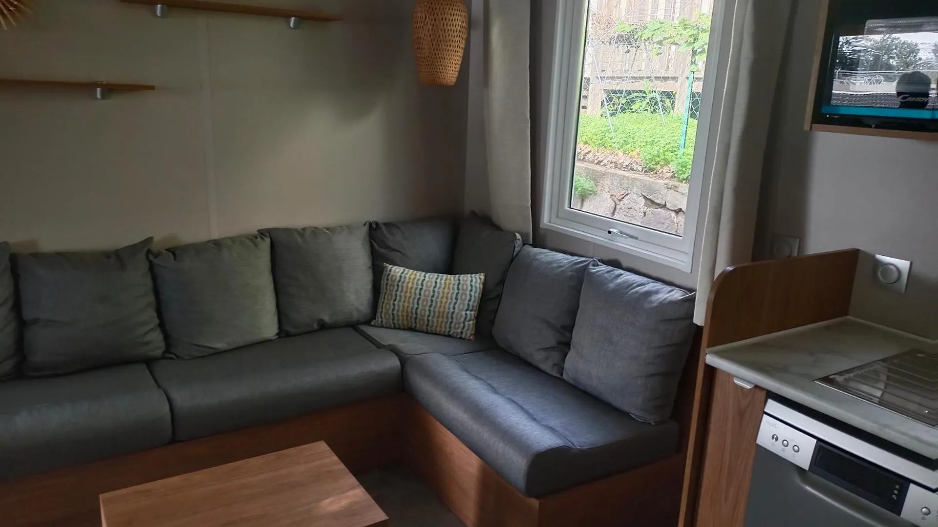 Mobilhome Neuf A Camping Domaine L'Ile D'Or A Saint Raphael Saint-Raphael (Var)